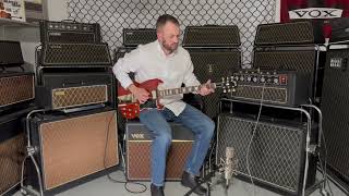 Video thumbnail for Hey Bulldog Solo Vox Conqueror & Gibson SG by Guitar Gear Connection