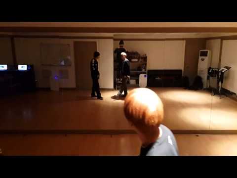 [Pre Debut] 131028 J-Hoon & Gunmin (B.I.G) Dance Practicing
