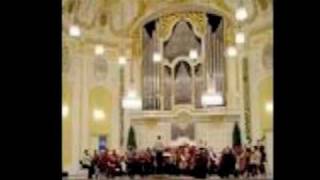 SERGIO  CÁRDENAS  conducts MOZART: Coronation Mass KV 317, Gloria