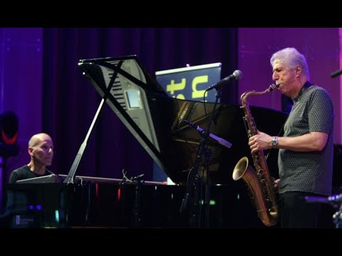 Jazzfest Bonn 2019: Yellowjackets, „Why is it“ (B. Mintzer)