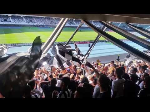 "No estadio Nilton Santos tem uma banda!" Barra: Loucos pelo Botafogo • Club: Botafogo