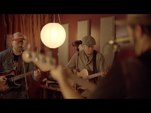 Daryl Chonka - "Gravity" - Live Studio Performance