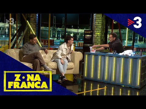 The Tyets i en Joel juguen a l'Atrapa la Caca - Zona Franca