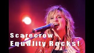 Melissa Etheridge sings Scarecrow at Equality Rocks | 4-29-2000