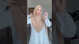 Download lagu CARA PAKAI TUDUNG BAWAL PALING SIMPLE CANTIK & KEMAS mp3