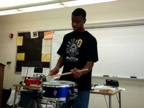 MAD DRUM STICK SKILLZ!!!!