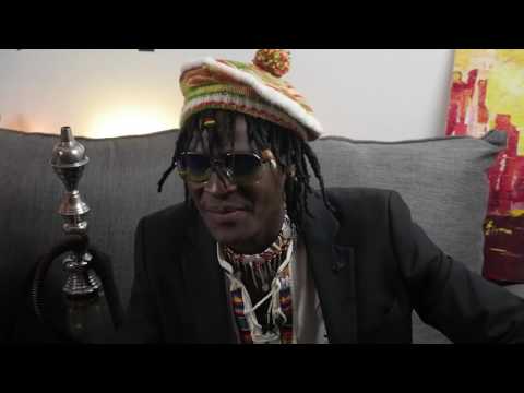 Mordecai (H_ART the BAND) doesn't smoke Sheesha (THE JACKET)