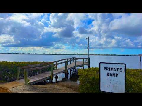 UNDER $30,000 HOME With AMAZING KITCHEN (Ellenton Florida)!