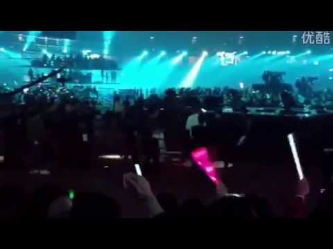 Fancam | 141025 SNSD Tiffany off stage @ KMW in Beijing