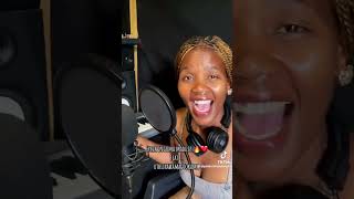 Download lagu Syanda Tshabalala ft uThisha Wamagcokama-Uyangisondeza mp3