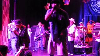 Manic Hispanic with CJ Ramone - Tijuana Affair / Skinhead