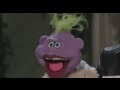 Peanut's 'Twas the Night Before Christmas  | JEFF DUNHAM