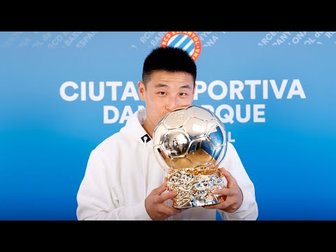 🏆 ¡Wu Lei gana el Balón de Oro chino por tercera vez! ⚽