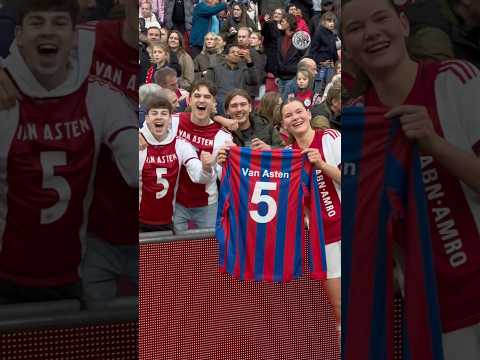 Renee van Asten her old teammates came to support her ♥️