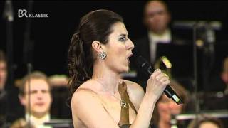 Weep you no more, sad fountains