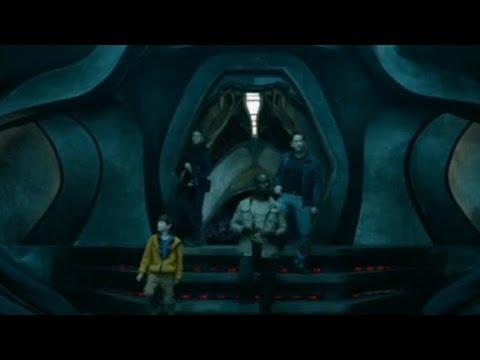 The Predator 🎬 | Visit of the ultime Predator ship