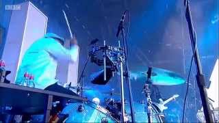 Jack White - Glastonbury -  2014 (dead leaves and dirty ground/screwdriver.)