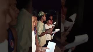 Download lagu FILIPINO  DUDES SINGING FELIZ NAVI DAD #shorts #feliznavidad #shortvideo mp3