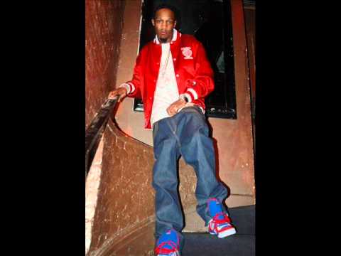 Deniro ft. Richmond  Rabb (Of SkullGang) - All Year Round