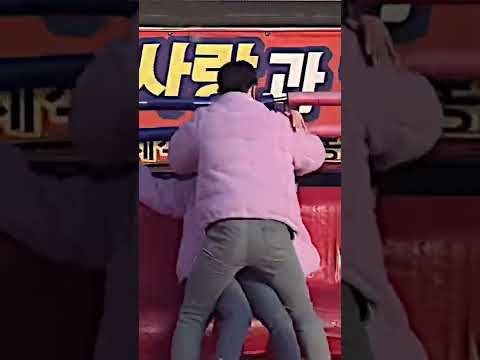 The highway seems comfy tonight 😏😂#discopangpang