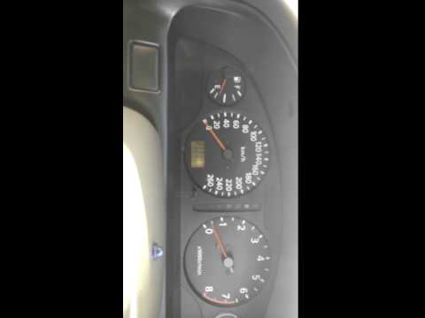 2000 NIssan Cefiro A33 (VQ20DE) - Rough Idle (Part 1)