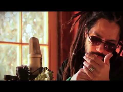 Yo Planto   Quique Neira ft Alborosie   Oficial Vídeo