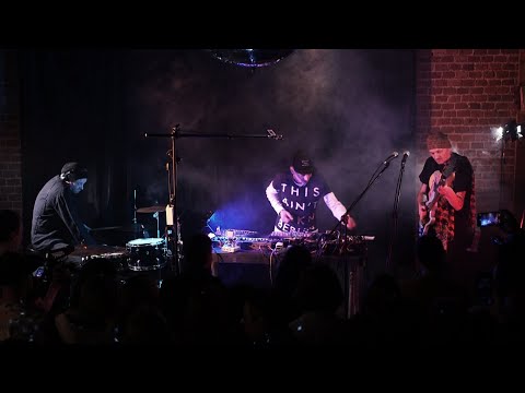 Samosad Bend feat Рома ВПР - live dub session in Munk bar (intro)