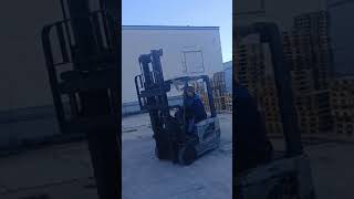 بيع ذات ثلاث عجلات رافعة شوكي Nissan 1N1L15Q /2008bj /4651std/ Elektro - صورة 4 | Forkliftonline SA ذات ثلاث عجلات رافعة شوكي Nissan 1N1L15Q /2008bj /4651std/ Elektro | صورة 4 - Forkliftonline