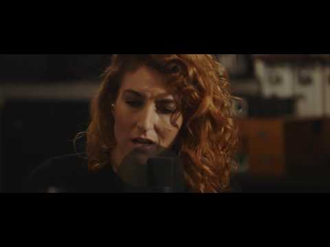 Hannah Georgas - Lost Cause (Canterbury Sessions)