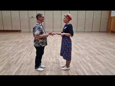 Damendrehung im 6er Schritt Boogie-Woogie Basic