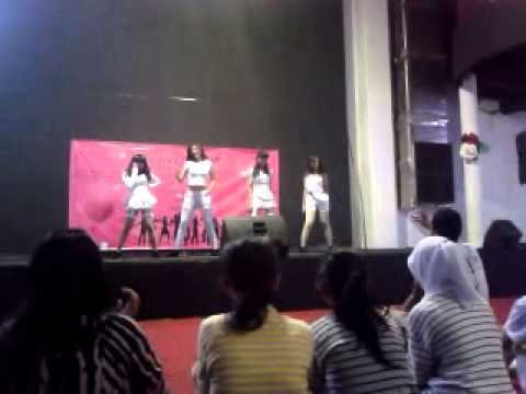 Kiss A at gath Show U R Love - Miss A (intro, Goodbye Baby, Breathe)
