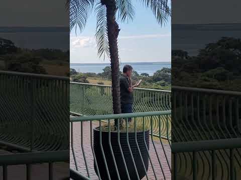 Rio Tietê - muito limpo e lindo, só vendo.