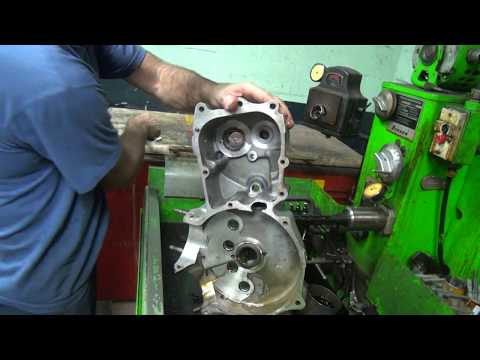 1972 XL Ironhead Bobber #146 Sportster clutch primary motor repair harley by tatro machine