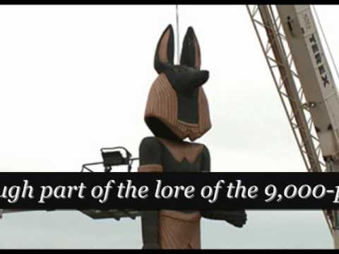 Anubis at Denver International Airport.wmv