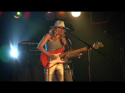 Ana Popovic Performs Navajo Moon @ The Token Lounge - Mother's Day May 9, 2021