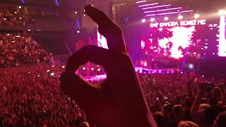 Raf Camora &amp; Bones MC - Ohne mein Team (Live)