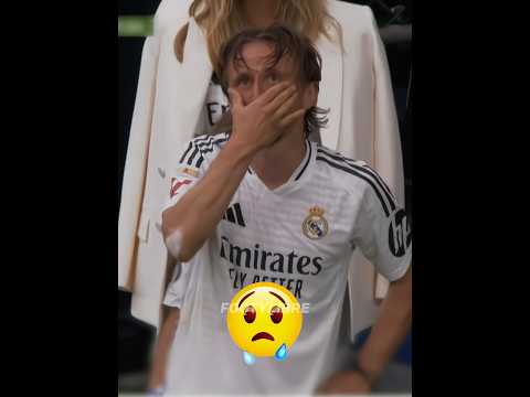 Emotional Farewells In Football 😢