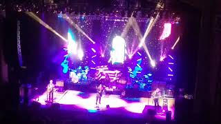 Yes Live: 11/6/99 - San Francisco - Nine Voices