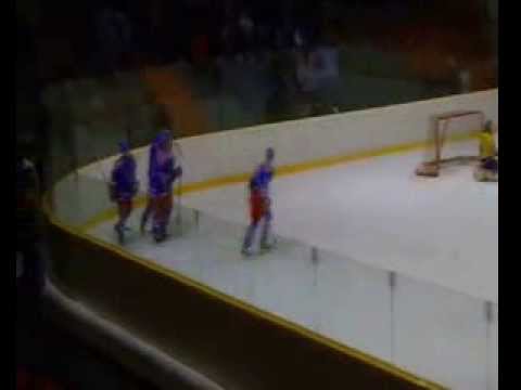 HC Náchod - BK Nová Paka 7:0 - 16.2.2014 (1.semifinále)