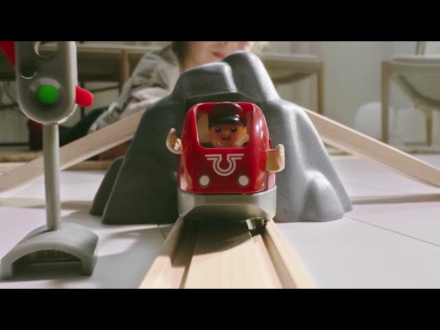 Vídeo relacionado con BRIO - Set Granja de Animales, Ferrocarriles, Set de Construcción de Madera, Tren Juguete, Juguetes Niños 3 Años o más, Juegos Educativos 3 Años