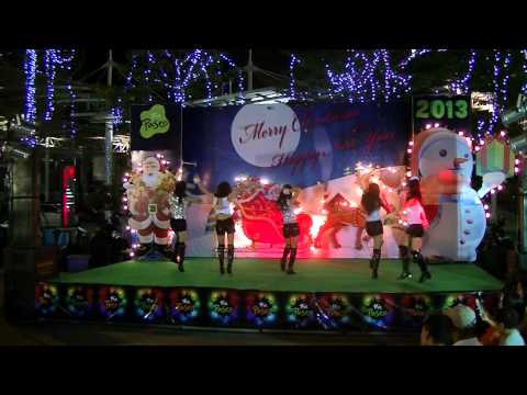 DELLI KISS--ดิ๊งด๊อง @PASEO--The Idol Battle Cover Dance 2012 (SEMI)