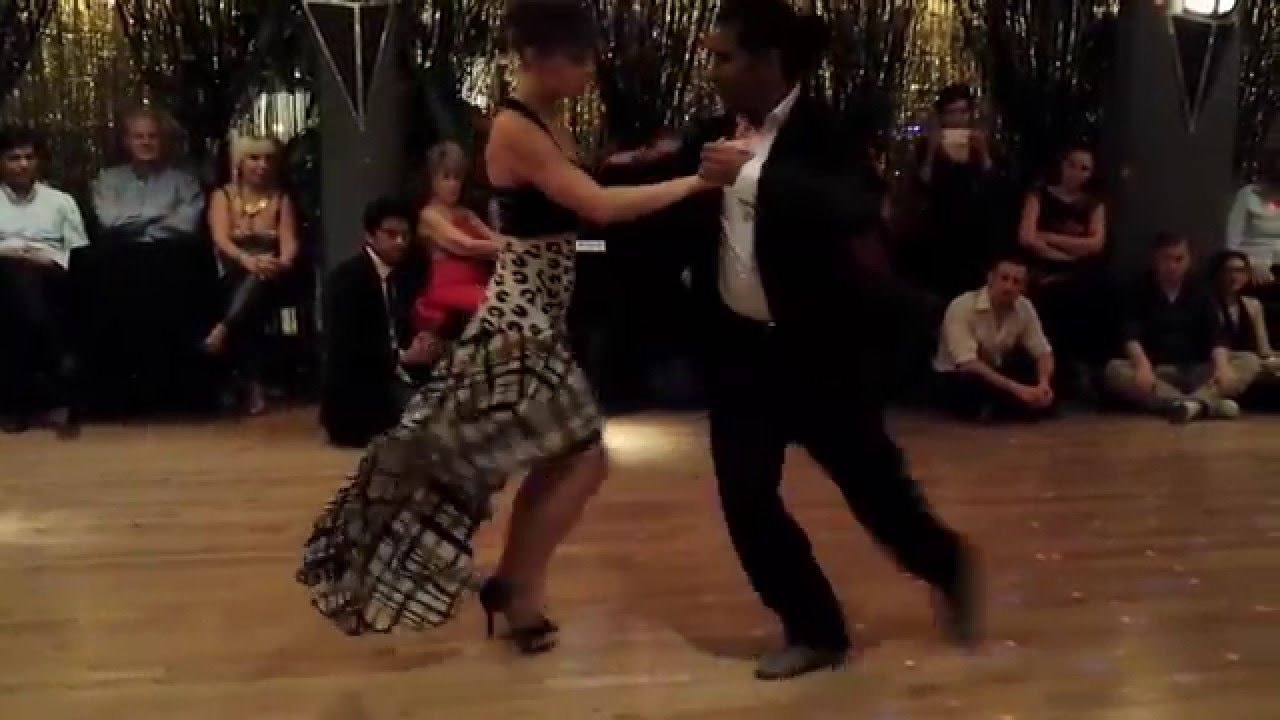 Argentine tango: Andres Amarilla & Katherine Gorsuch - Um Girassol da Cor do Seu Cabelo