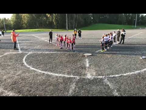 Pesäkarhut F vs Mailajuniorit F musta