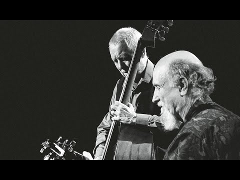 Guitarist John Scofield Talks To Jazz Guitar Today (Nov 2025)