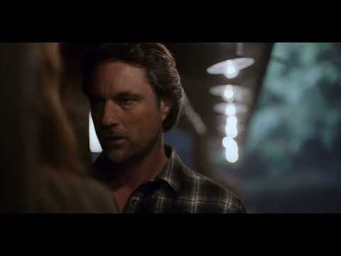 Virgin River: Season 2 / Kiss Scene - Mel and Jack (Alexandra Breckenridge and Martin Henderson)
