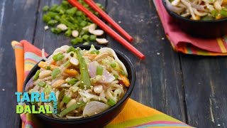 Vegetables and Noodles in a Creamy Sauce by Tarla Dalal