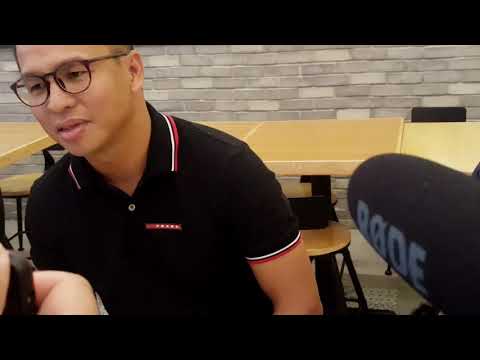 Kaysa upang alisin ang mga mantsa ng grasa sa kanyang shirt Hindi nawawala ang timbang sa puson