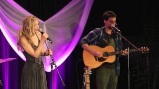 Emily Kinney - &quot;Hold On&quot; live at Walker Stalker Con