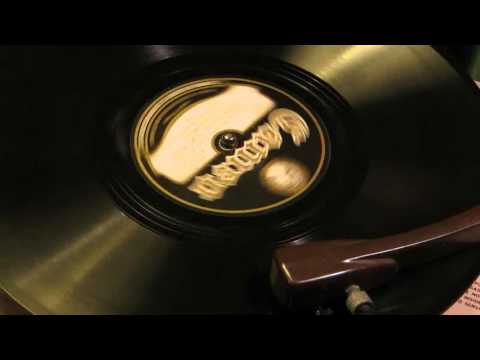 « She's Funny That Way» - Broadway Broadcasters (Sam Lanin)