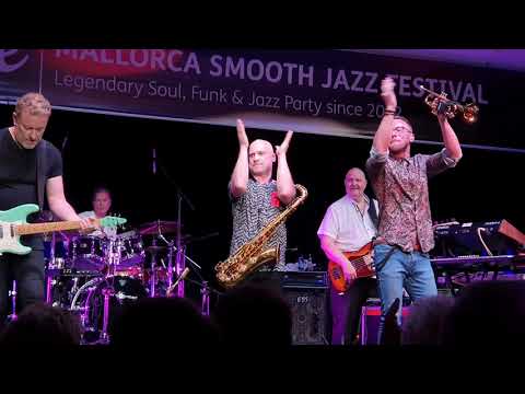 download lagu mp3 mp4 Smooth Jazz Mallorca, download lagu Smooth Jazz Mallorca gratis, unduh video klip Smooth Jazz Mallorca